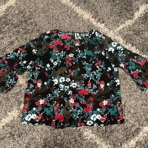 Elle Plus Blouse Women's Size XXL Black Floral Sheer Bell Sleeve